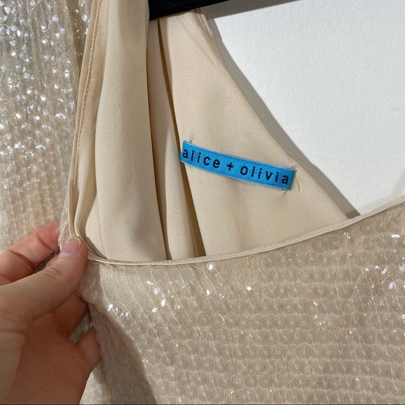 Alice + Olivia Sasha One Shoulder Sequin Neutral Cream Silk Top Small - Picture 3 of 6